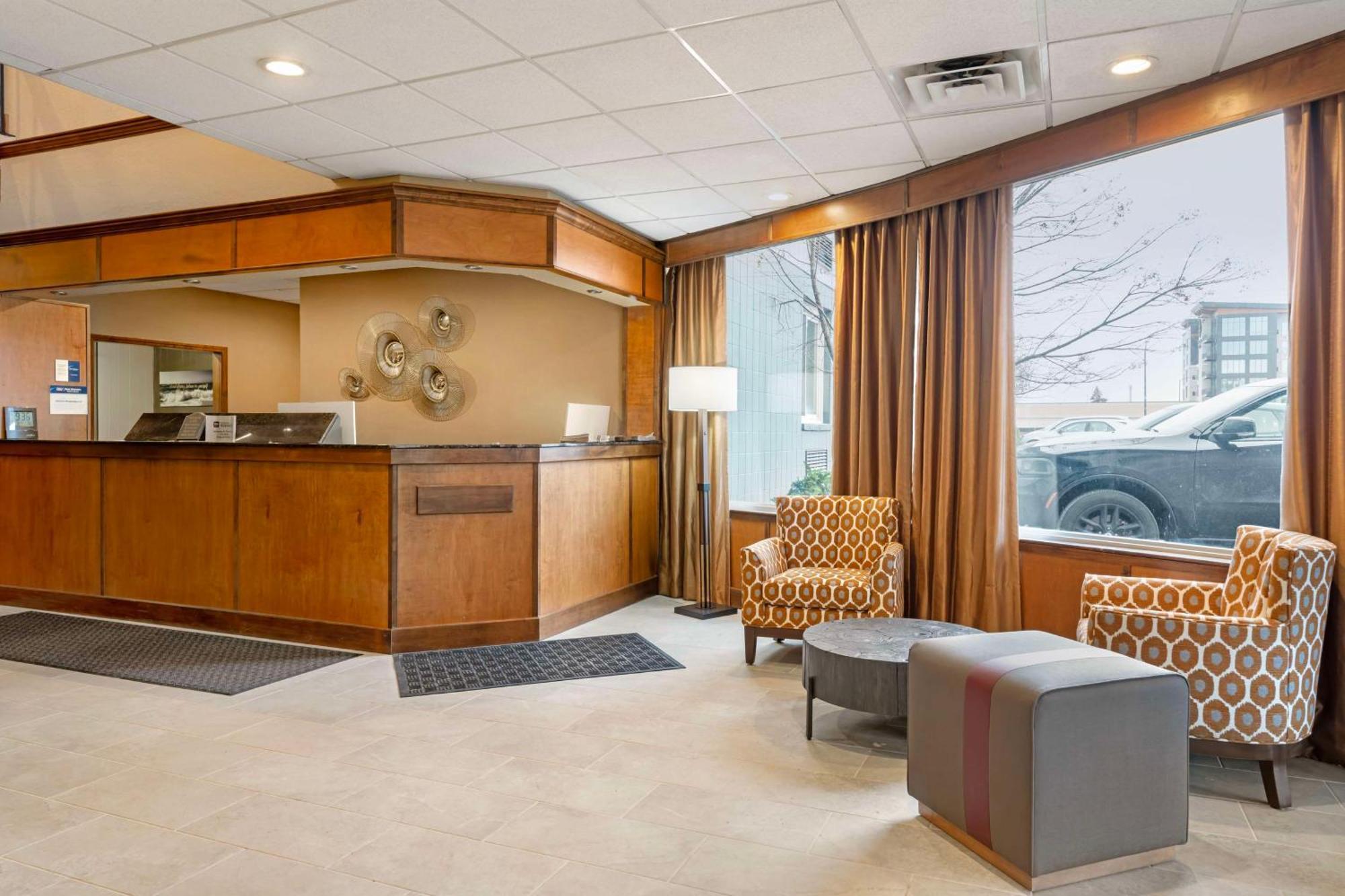 Best Western Green Bay Inn And Conference Center Экстерьер фото